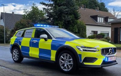 De politie bekent kleur